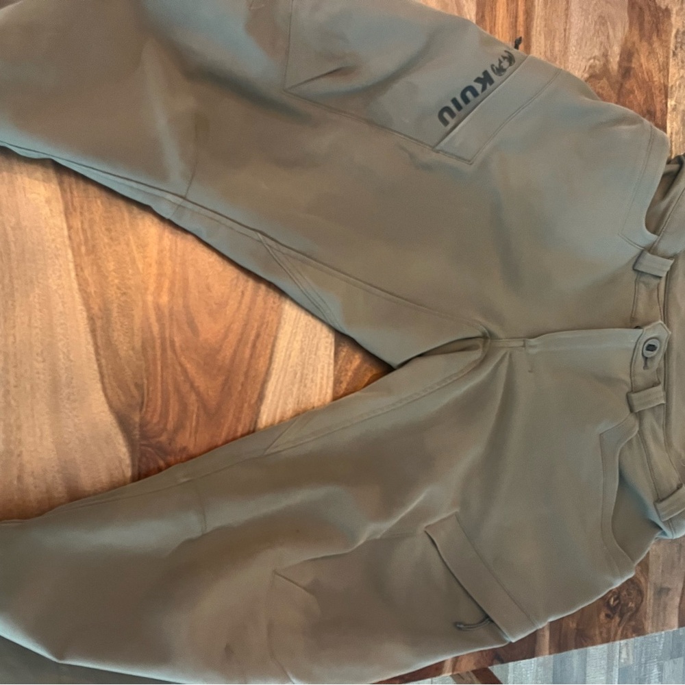 KUIU Attack Pants in Olive - Picture 5 of 7
